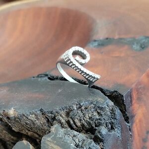 Silver Swirl Ring, CZ Sparkling Stone Ring 9.5